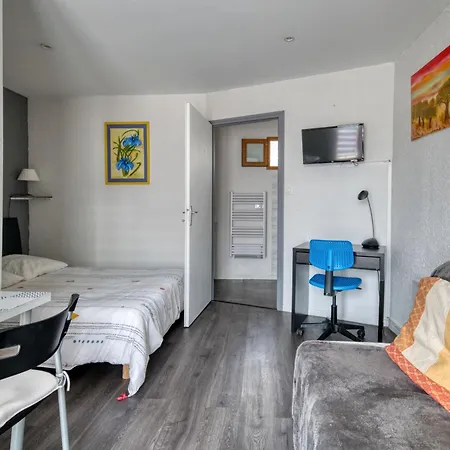 Le Laurier Apartment *