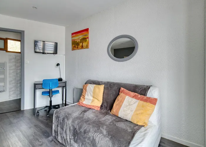 Le Laurier アパート *